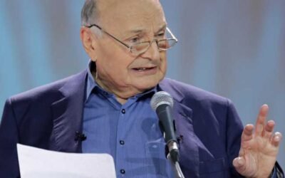 Le célèbre satiriste Mikhail Zhvanetsky meurt à 86 ans