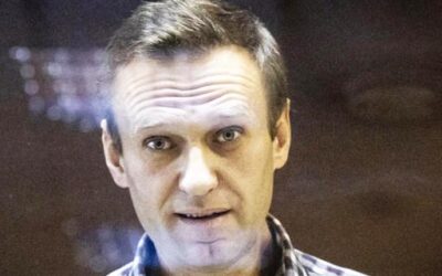 L’opposant russe Alexeï Navalny condamné à 19 ans de prison supplémentaires